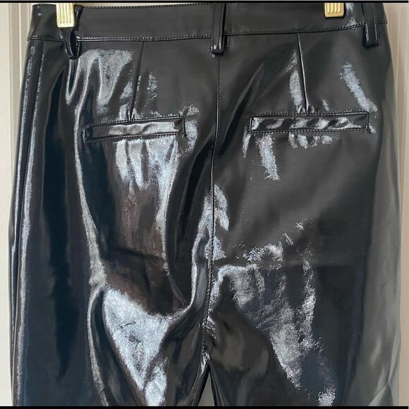Fitted Vinyl Pants
NA-KD Party,Black - Picture 8 of 11